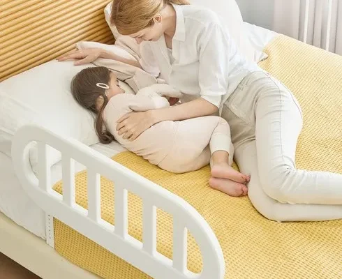 전문가가 알려주는 꿀템 아기침대안전가드 사용 후기